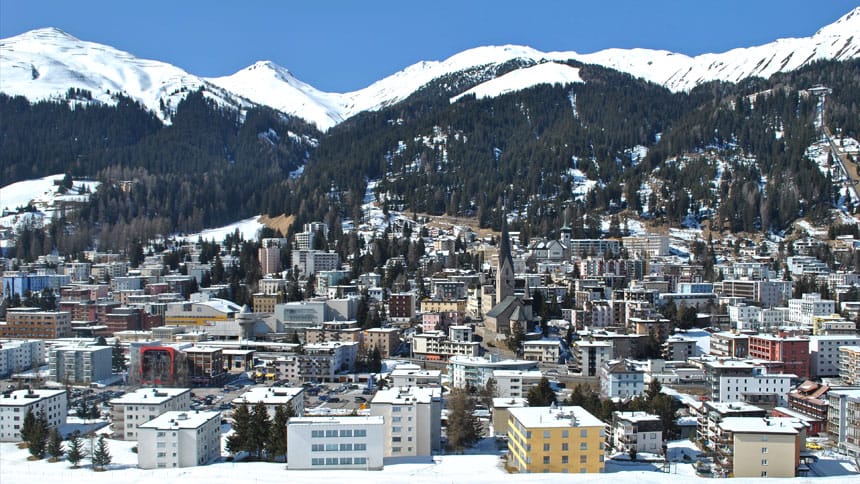 La ville de Davos en Suisse