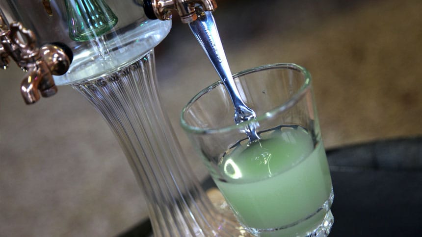 Absinthe du Val-de-Travers en Suisse