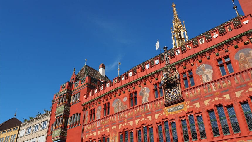 L'hôtel de ville à Bâle (Rathaus Basel) en Suisse