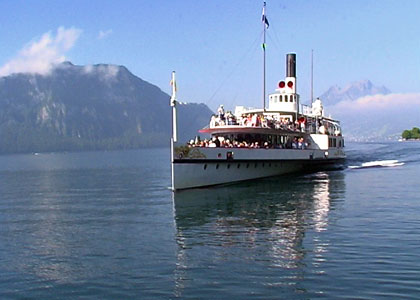 Bateau sur le lac des Quatre-Cantons