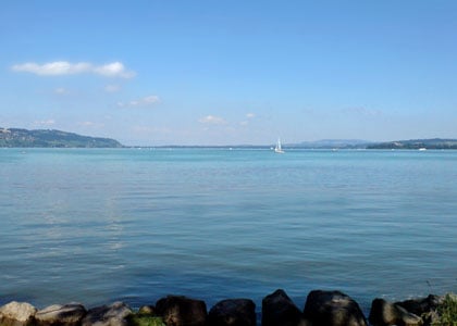 Le lac de Morat en Suisse